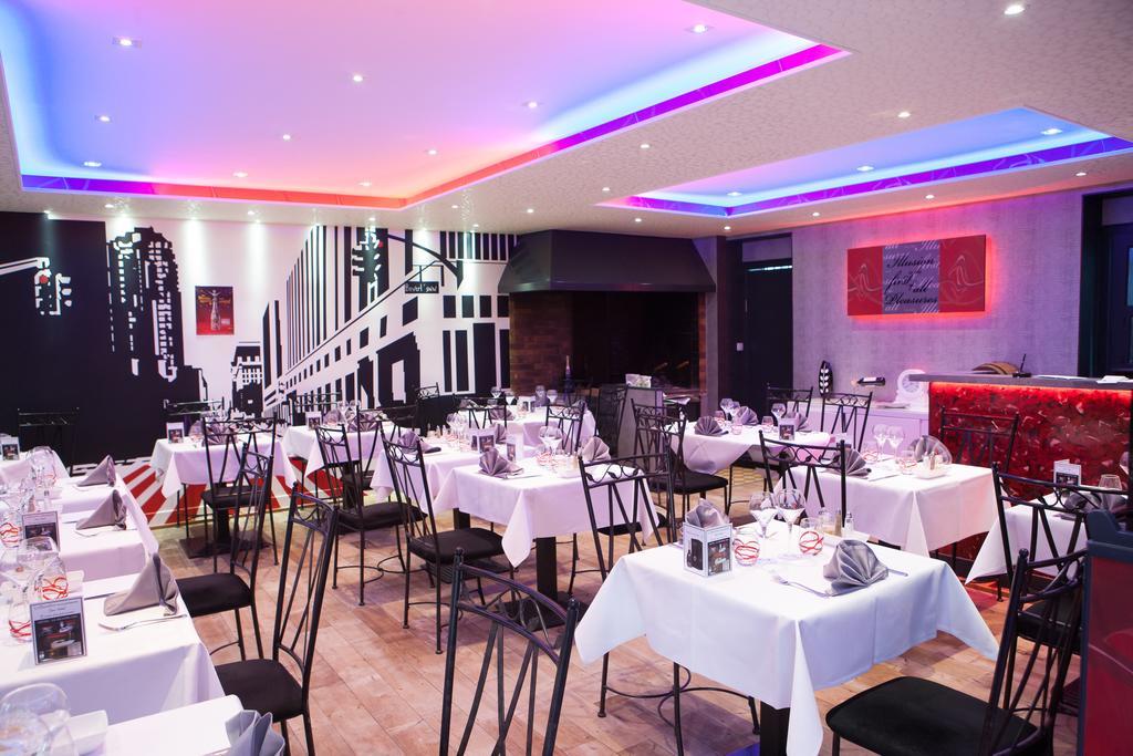 Le Beverl'Inn Flers  Exteriér fotografie